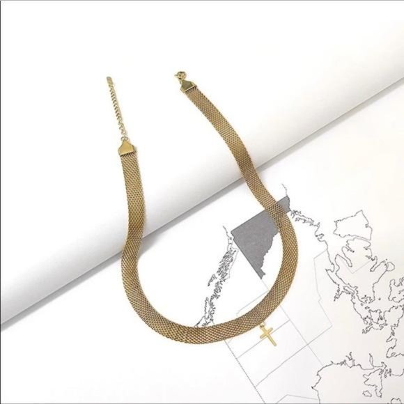 NEW 18K GOLD WIDE CHAIN CHOKER NECKLACE, NICE NECKLACE, CUTE NECKLACE - Picture 4 of 6